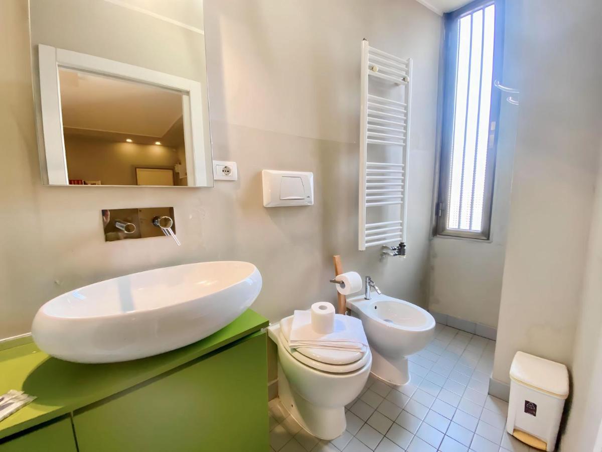 Apartament Viale Umbria Colorful And Cosy Studio Mediolan Zewnętrze zdjęcie