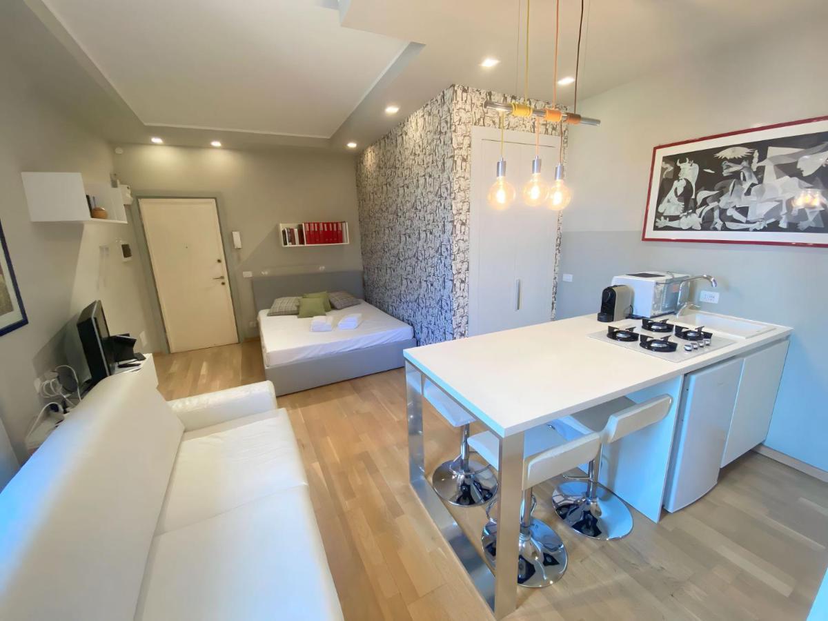 Apartament Viale Umbria Colorful And Cosy Studio Mediolan Zewnętrze zdjęcie